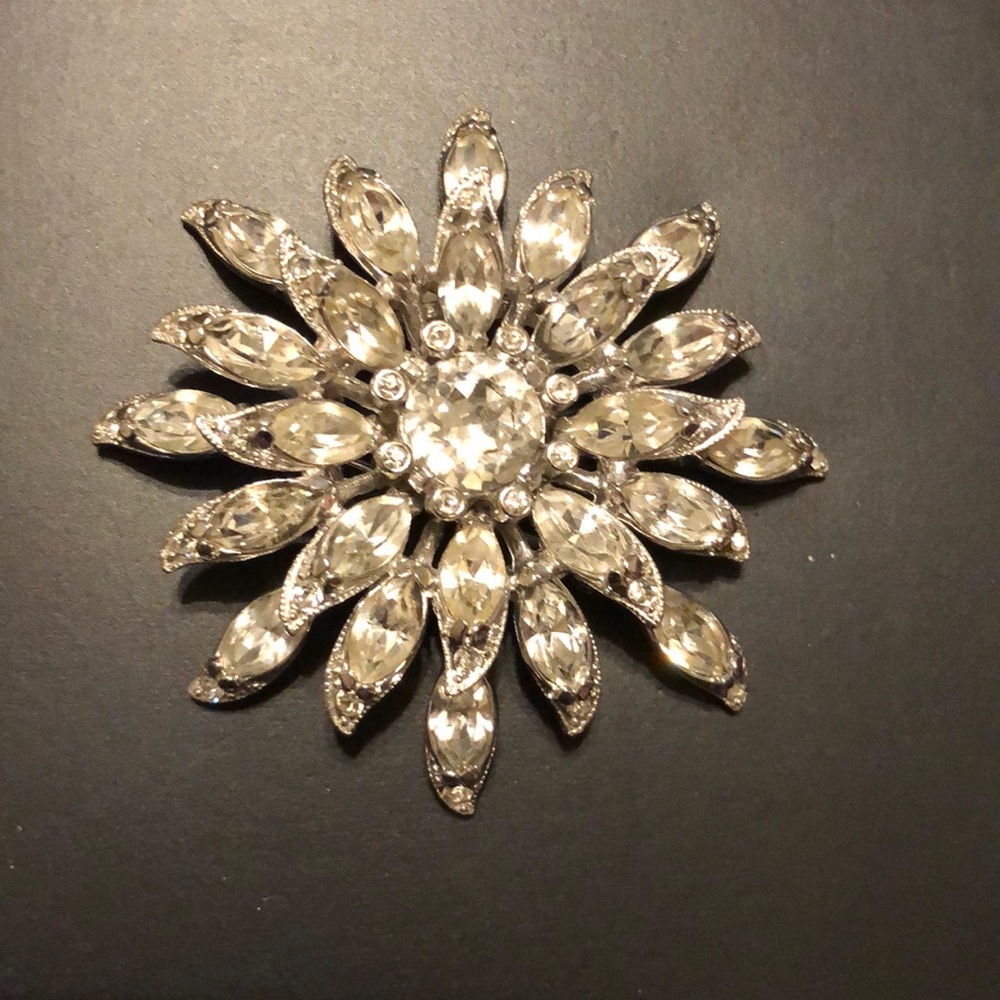 Eisenberg Ice Brooch Pin